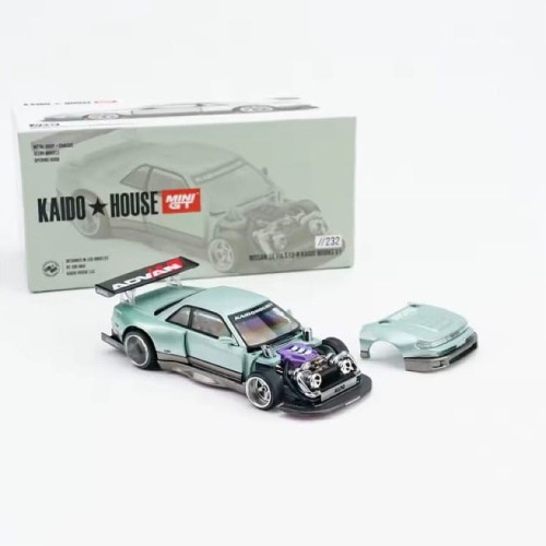 MINI GT Kaido House Nissan Silvia S13-R Kaido Works V1 ADVAN Green 1:64 box