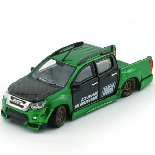 BM Creations Isuzu D-Max Low Rider 1:64 przód