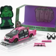 BM Creations 2018 Isuzu D-Max Low Rider 1:64 box przód