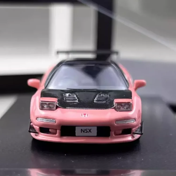 My Model Collect Honda NSX NA1 Pink 1:64 przód detal