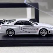 My Model Collect Nissan Skyline R34 V Spec White 1:64 bok