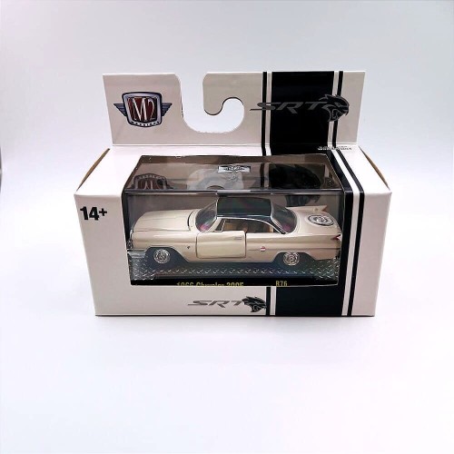 m2-machines-chrysler-300f-srt-1966-1-64-front.jpg