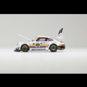 Almost Real RWB 930 Apple 89 1:64 bok