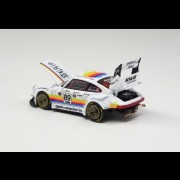 Almost Real RWB 930 Apple 89 1:64 tył detal