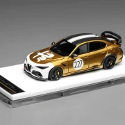 Motorhelix Alfa Romeo Giulia GTAm Montreal Gold/ Livery resin MH64009G 1:64 przód