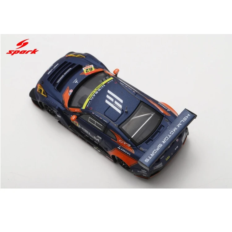 Spark Nissan GT-R HELM MOTORSPORTS No.62 GT300 SUPER GT 2025 1:64 góra