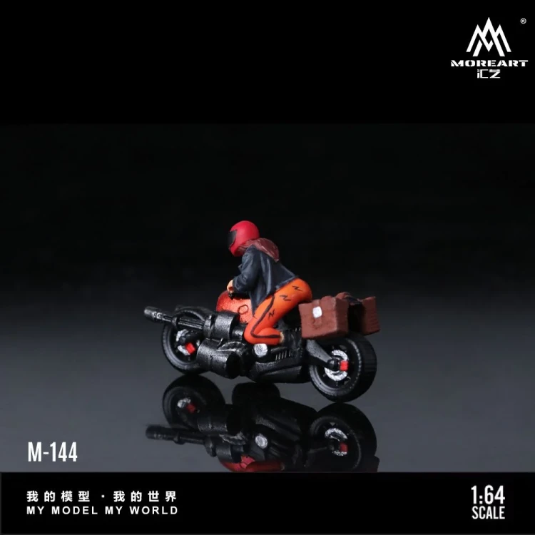 MoreArt Pomarańczowy Motocykl z Figurką – Cyberpunk żywica 1:64 tył detal