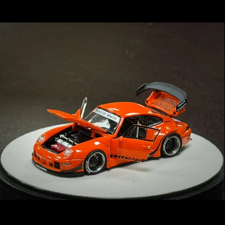 PGM RWB 993 Fully Opening Deluxe Version Limited 999 1:64 przód