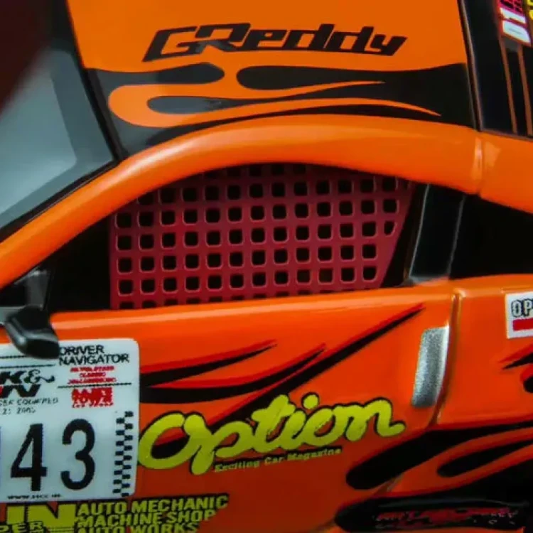 Motorhelix NISSAN FAIRLADY Z N 143 OPTION STREAM Z COUPE 2005 1:64 bok detal