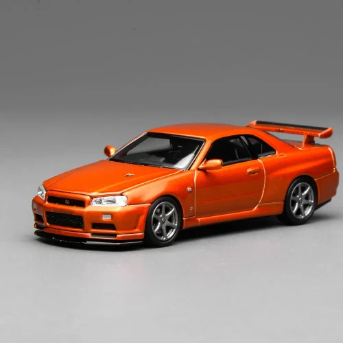 Motorhelix Nissan Skyline GT-R R34 V-Spec II Customized Metallic Orange 1:64 przód