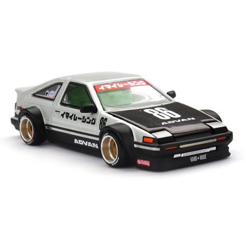 Kaido House 1983 Toyota AE86 Sprinter Trueno Kaido Street V2 1:64 przód