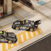 Street Weapon Porsche 993 Apple High tail black 1:64 góra