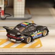 Street Weapon Porsche 993 Apple High tail black 1:64 tył