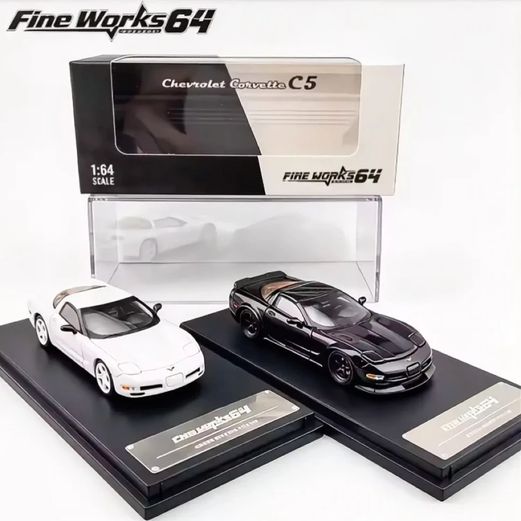 FINE WORKS 64 Chevrolet Corvette C5 Black 1:64 detale