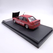original-model-bmw-m3-e30-supreme-livery-edycja-limitowana-1-64-back.jpg