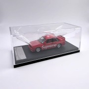original-model-bmw-m3-e30-supreme-livery-edycja-limitowana-1-64-showcase.jpg