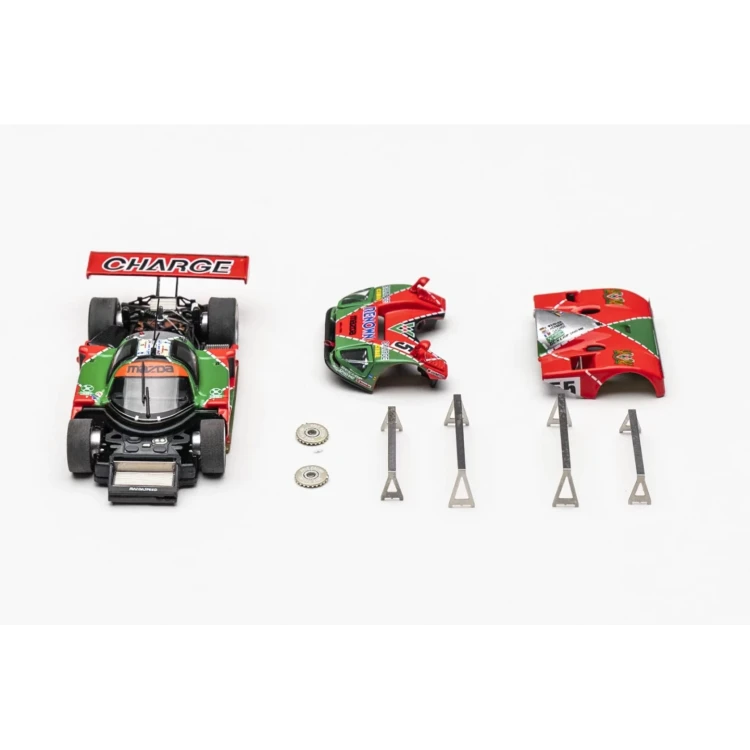 Motorhelix Mazda 787B Renown Le Mans 1991 1:64 góra