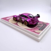 Back view – Cool Car Porsche 964 Lotso Strawberry Bear 1:64