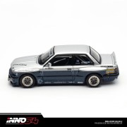 INNO64 BMW E30 PANDEM M3 Silver Blue 1:64 bok