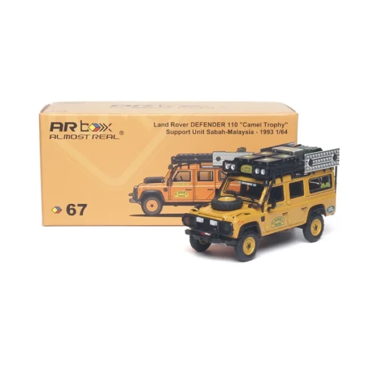Almost Real Land Rover Defender 110 Camel Trophy Support Unit Sabah-Malaysia 1993 1:64 przód box