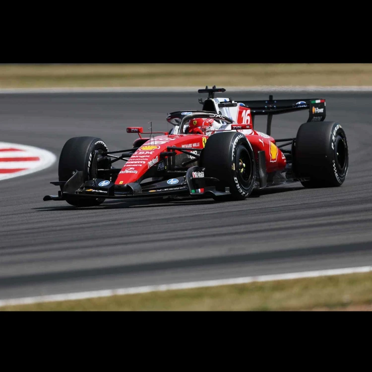 Looksmart Ferrari SF-26 British GP 2026 Charles Leclerc Winner 1:64 przód