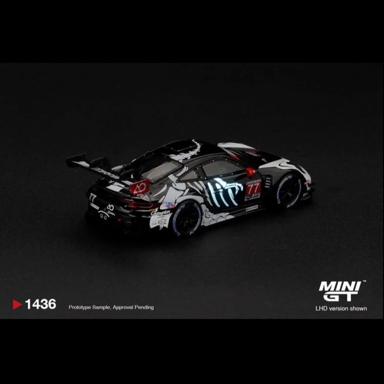 MINI GT Porsche 911 GT3 R (992) 77 AO Racing „Skeleton Rexy” 2026 IMSA Petit Le Mans 1:64 tył
