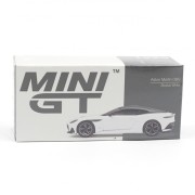 MINI GT Aston Martin DBS Stratus White 1:64 kartonik