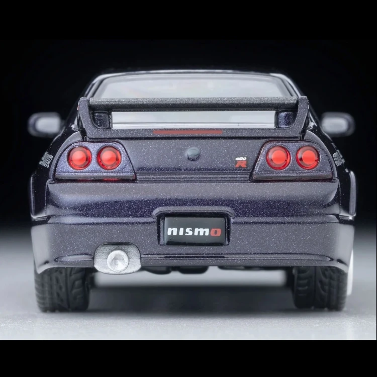 Tomica Limited Vintage Neo Nissan GT-R NISMO 400R Fioletowy 1:64 tył detale