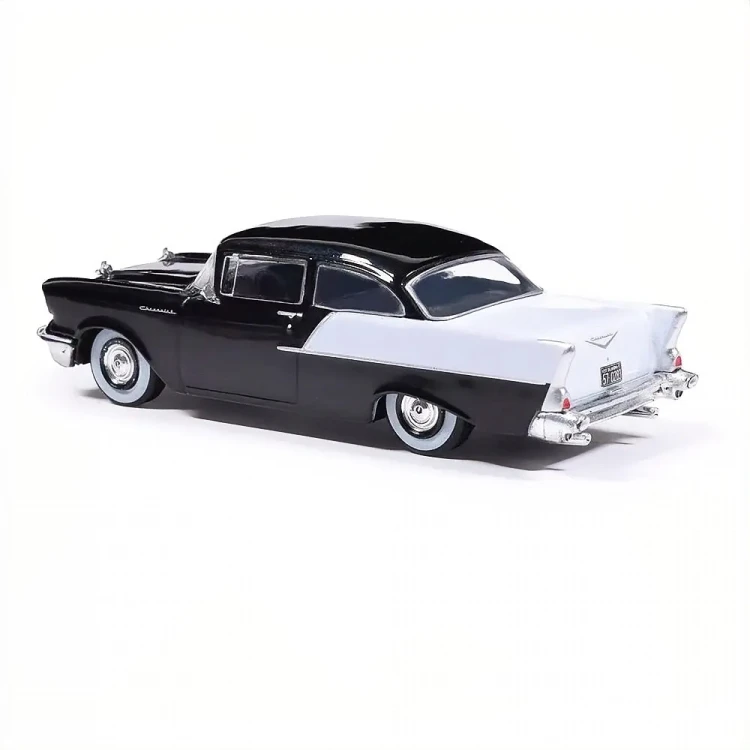 IXO America 1957 Chevrolet One-Fifty Sedan black white 1:64 tył
