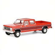 IXO America 1979 Chevrolet Scottsdale K20 carmine red dark 1:64 przód