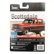 IXO America 1979 Chevrolet Scottsdale K20 carmine red dark 1:64 tył blister