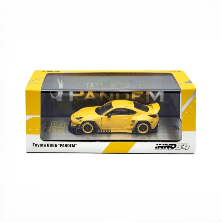 INNO64 TOYOTA GR86 PANDEM Yellow 1:64 gablotka