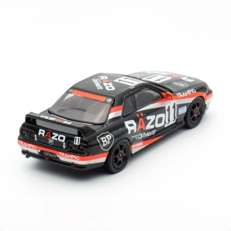 INNO64 NISSAN SKYLINE GT-R R33 #11 RAZO TRAMPIO 1:64 tył