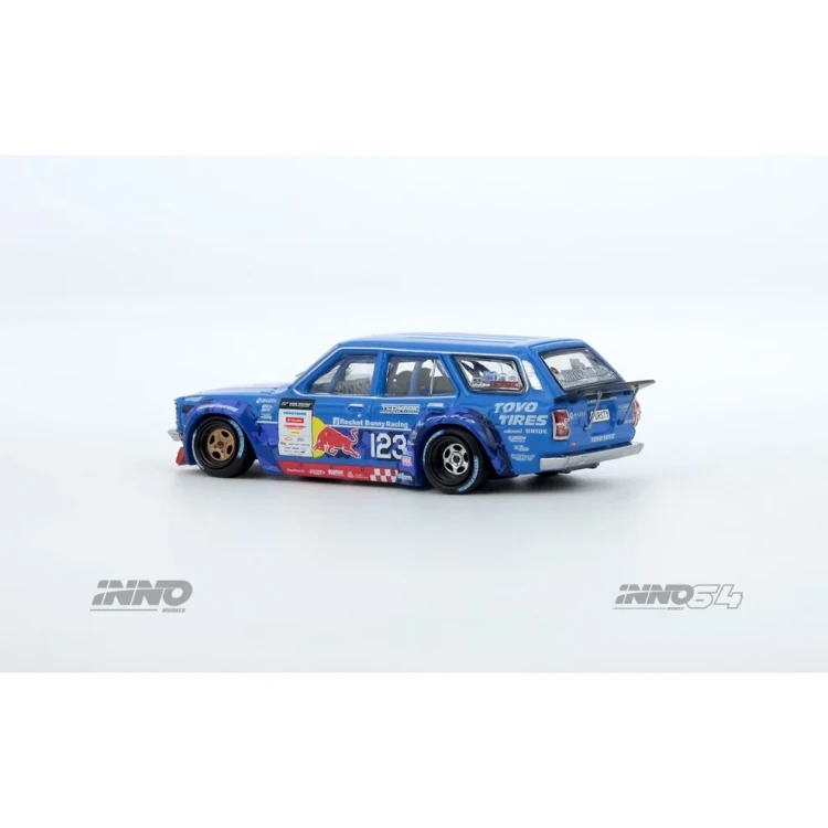 INNO64 Mad Mike 1976 Mazda RX3 RX-3 Station Wagon D1GP 2024 Series Red Bull 1:64 bok