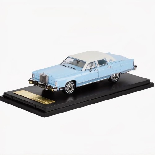 Sun Star 1979 Lincoln Continental blue white 1:64 przód
