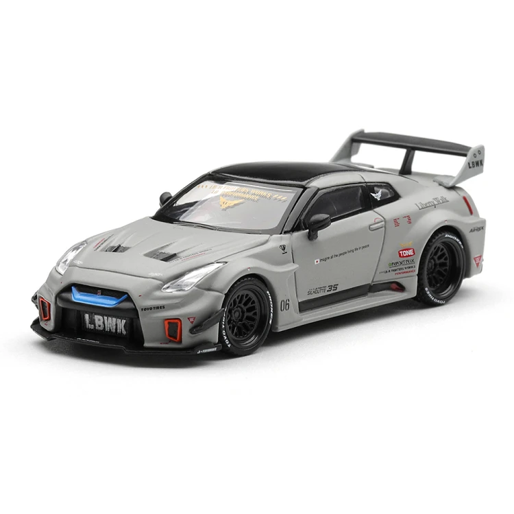 MINI GT NISSAN LB-Silhouette WORKS GT 35GT-RR Ver.1 Matt Grey 1:64 przód