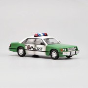Perka Grand Theft Auto Police 1:64 przód