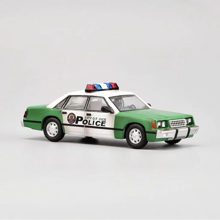 Perka Grand Theft Auto Police 1:64 przód