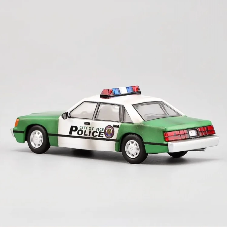 Perka Grand Theft Auto Police 1:64 tył