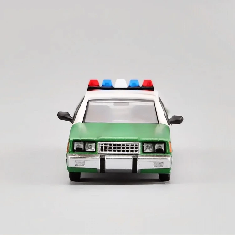 Perka Grand Theft Auto Police 1:64 front