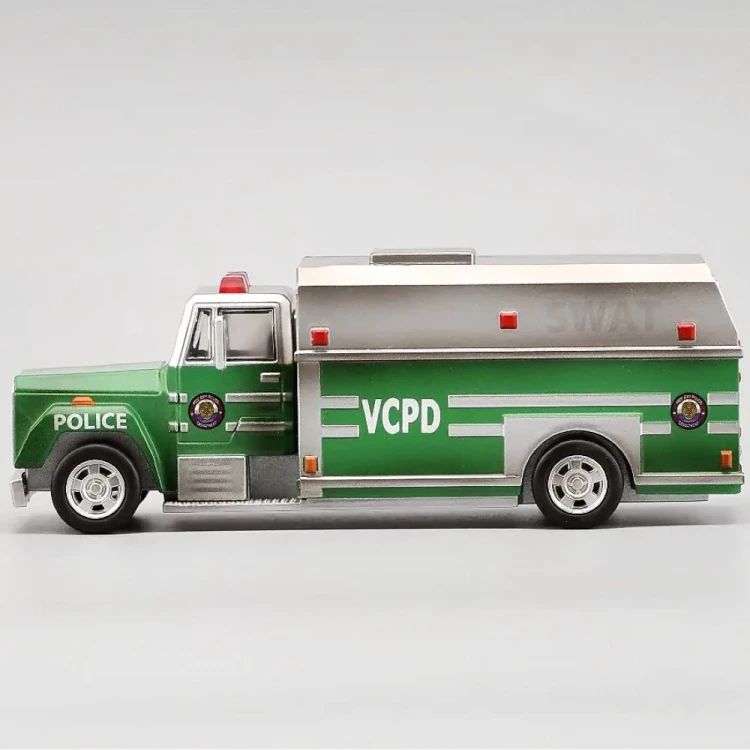 Perka Grand Theft Auto Armored Vehicle 1:64 bok