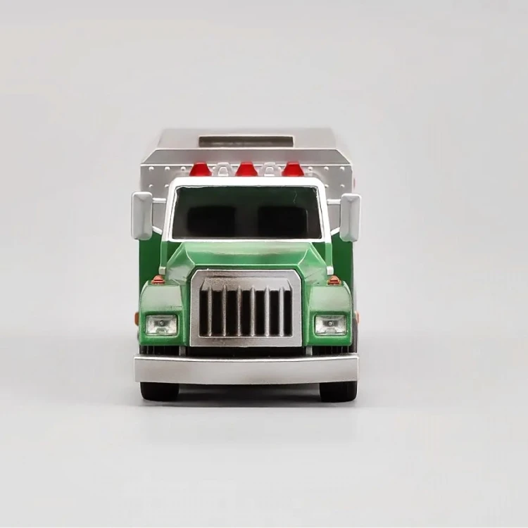 Perka Grand Theft Auto Armored Vehicle 1:64 front