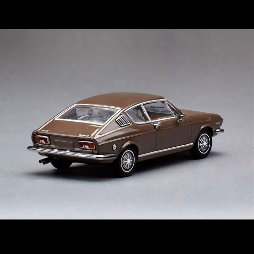 SunStar Audi 100 Coupe S agate brown metallic 1:64 tył