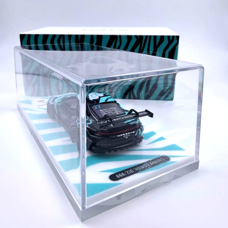 ModernArt Porsche GT3 Cup Black-Blue 22# 1:64 tył