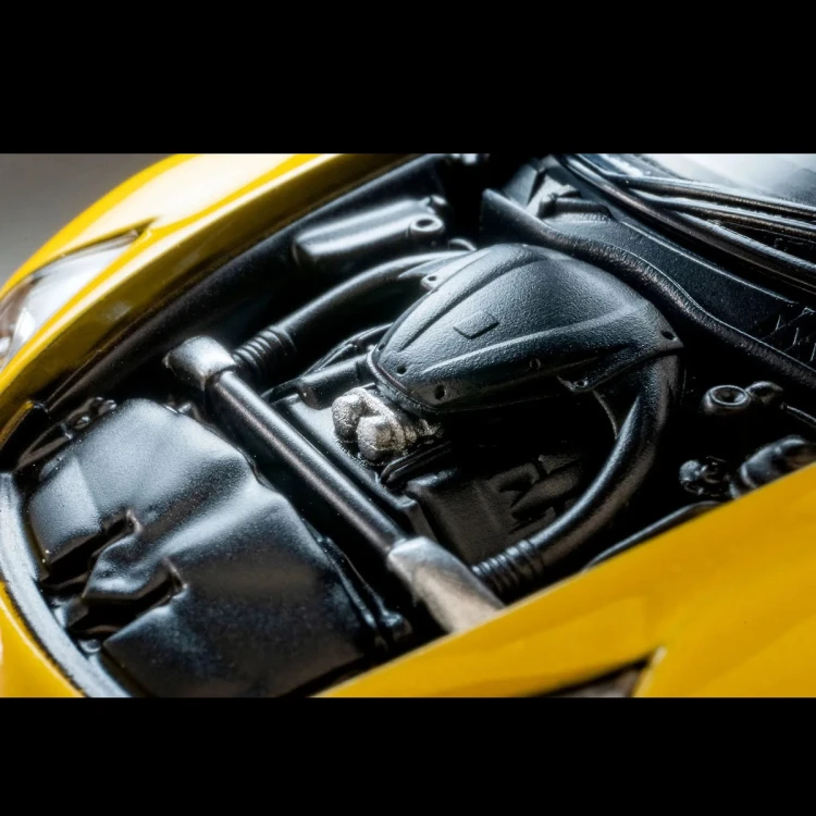 TOMICA LIMITED VINTAGE NEO Lexus LFA yellow 1:64 silnik