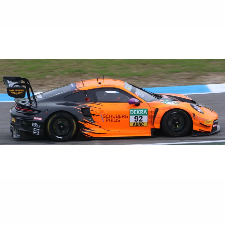 Spark Porsche 911 GT3 R No.92 Manthey Junior Team DTM 2025 1:64 przód
