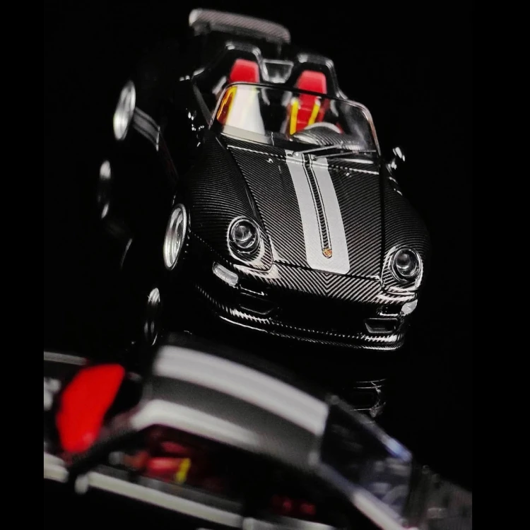 Street Weapon Gunter Werks 993 full carbon Hard Top Exclusive HCFC 2026 499pcs 1:64 góra