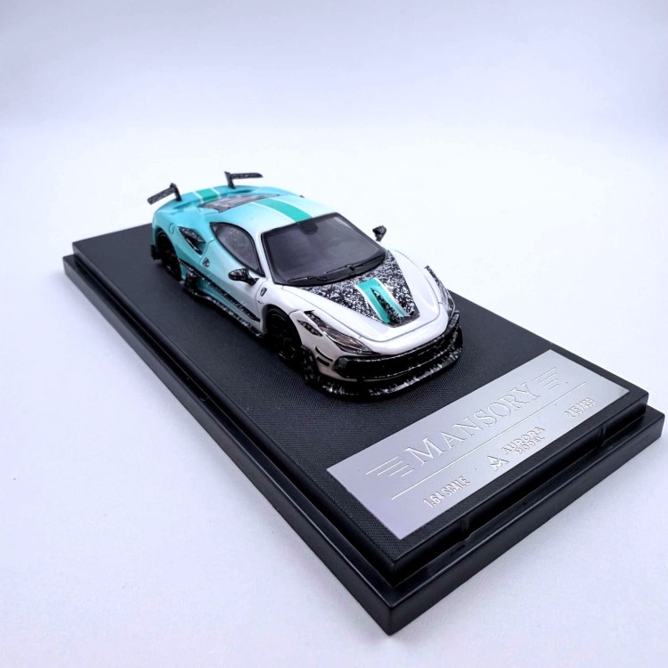 Aurora Model Ferrari F8XX Mansory Tiffany Blue 1:64 przód detale