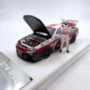 CoolArt Models Nissan Skyline GT-R R34 Gran Turismo + figurka 1:64 przód figurka
